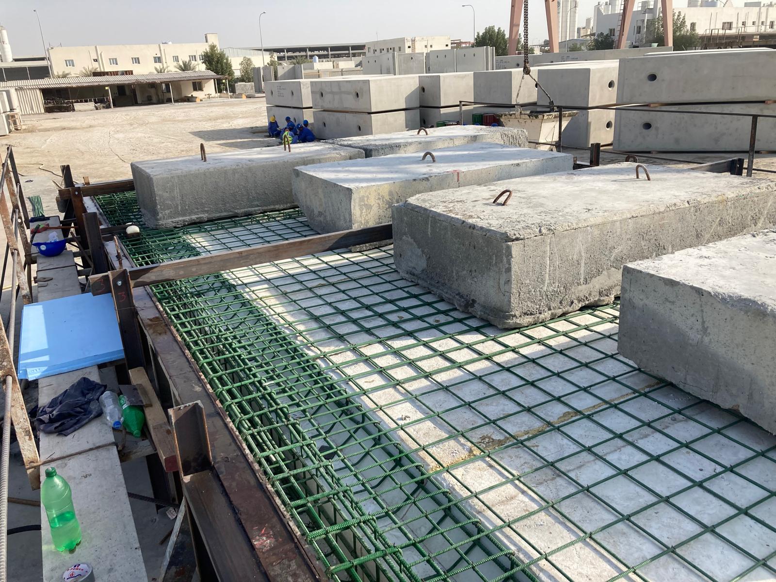 الطوافات الخرسانية